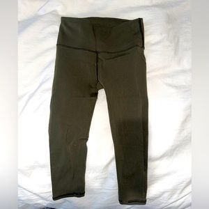 Lululemon cropped leggings
